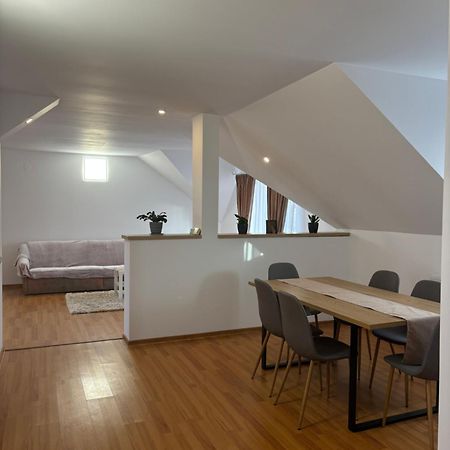 Stefan Apartment Sibiu Exterior photo